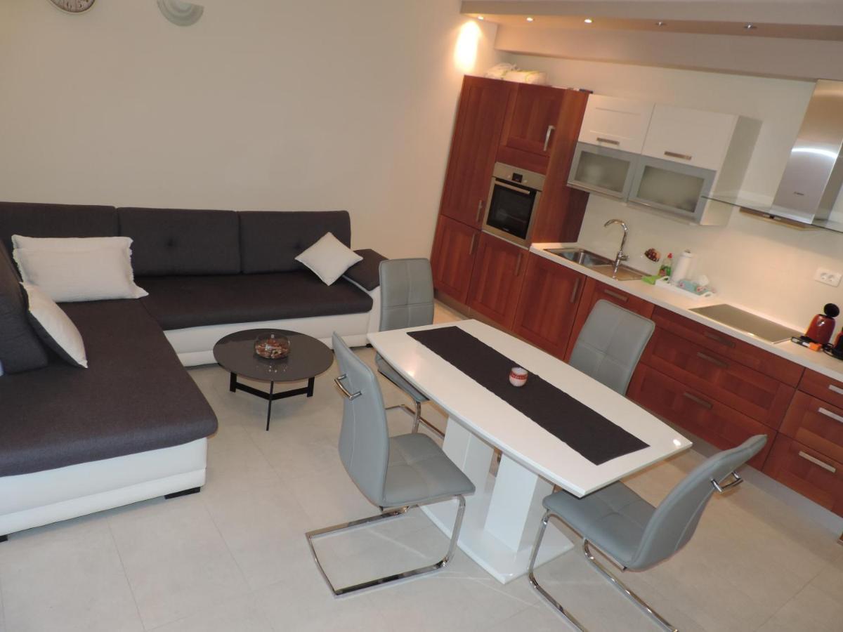 4Me Apartments Vranjic エクステリア 写真